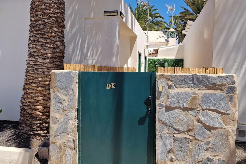 Rockbeach Bungalow Costa Teguise Extérieur photo