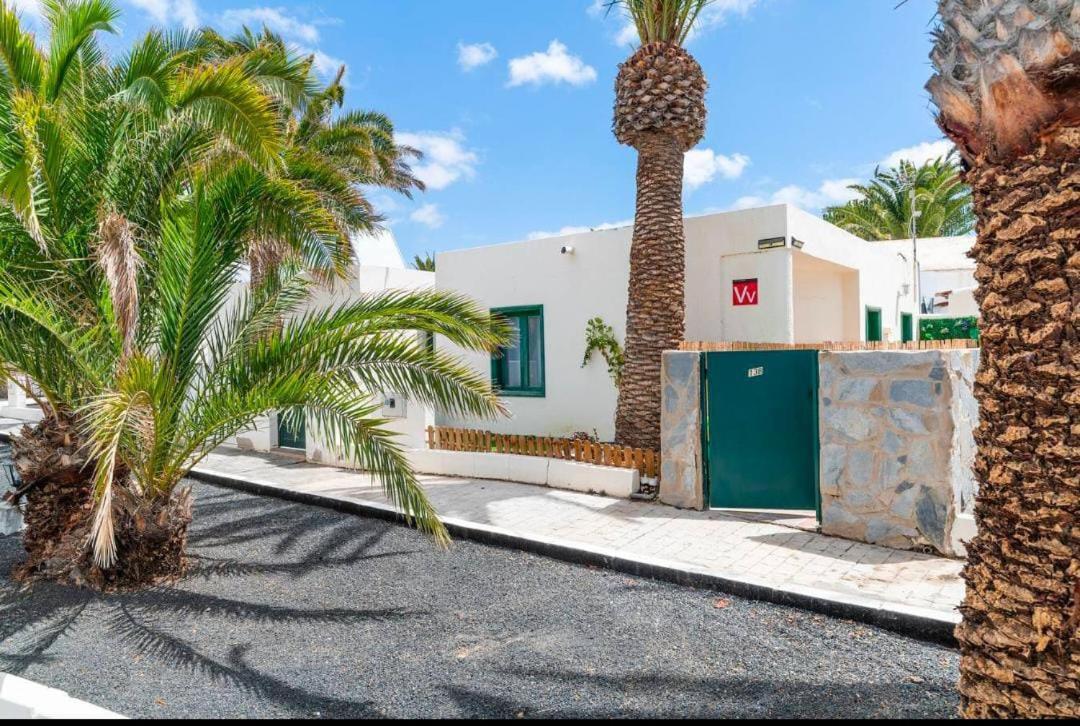 Rockbeach Bungalow Costa Teguise Extérieur photo